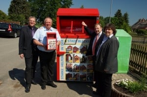 2014-05-20_Kleidercontainer_Feuerwehr_Foto_2