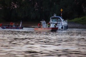 2015-07-31_Feuerwehr_Elbe_0062a