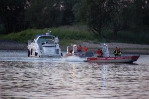 2015-07-31_Feuerwehr_Elbe_0087a