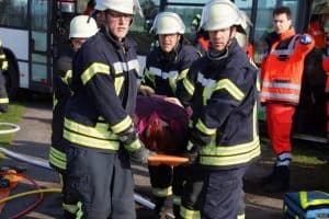 2016-04-22_Alarmuebung_Bus_MANV_Foto_2