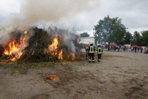 2016-06-25_Sonnenwendfeuer_Foto_1