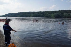 2016-07-24_Personensuche_Elbe_Foto_3